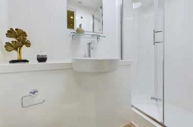 St James Boulevard, Newcastle Upon Tyne, Newcastle - Image 2